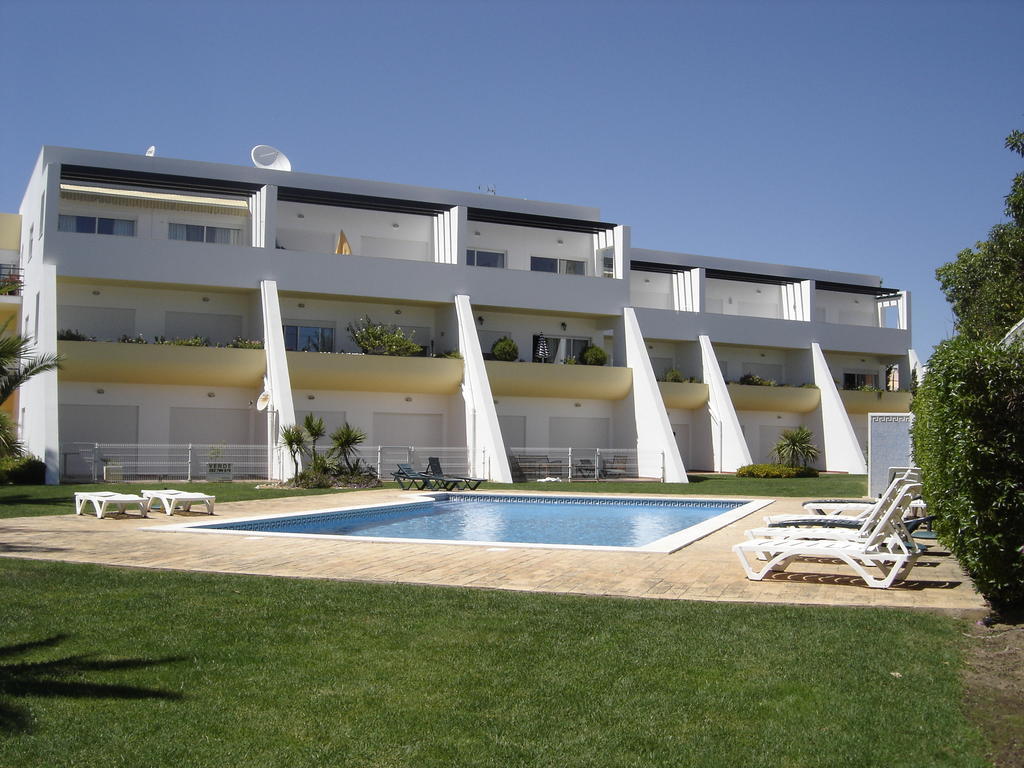 Cardeira Holiday Apartments Лагуш Экстерьер фото