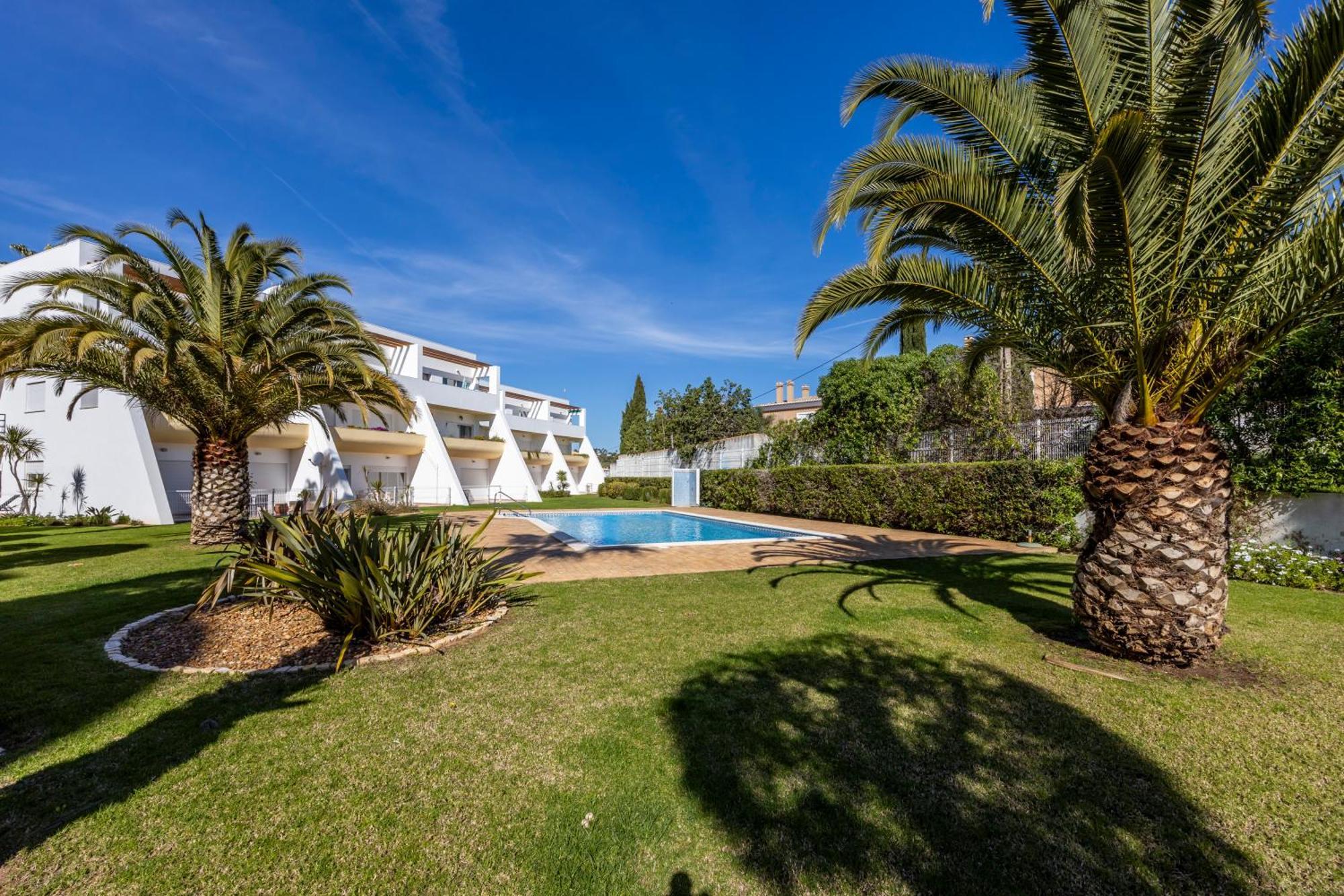 Cardeira Holiday Apartments Лагуш Экстерьер фото