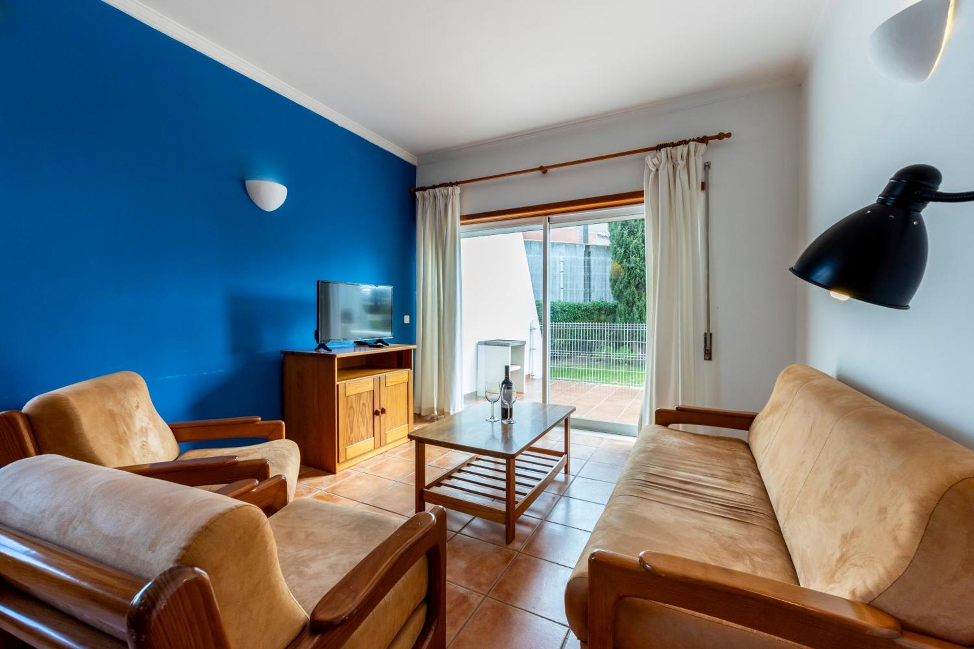 Cardeira Holiday Apartments Лагуш Экстерьер фото