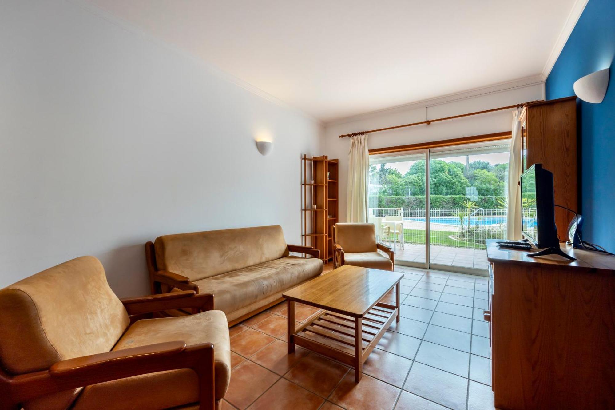 Cardeira Holiday Apartments Лагуш Экстерьер фото